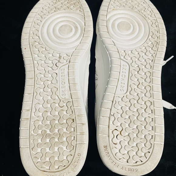 Skechers White Athletic Shoes Retro Design - Picture 5 of 9